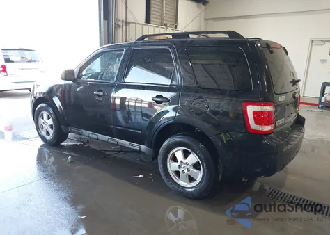 2011 Ford Escape Xlt из США, поврежденный, VIN 1FMCU0DG6BKA07692